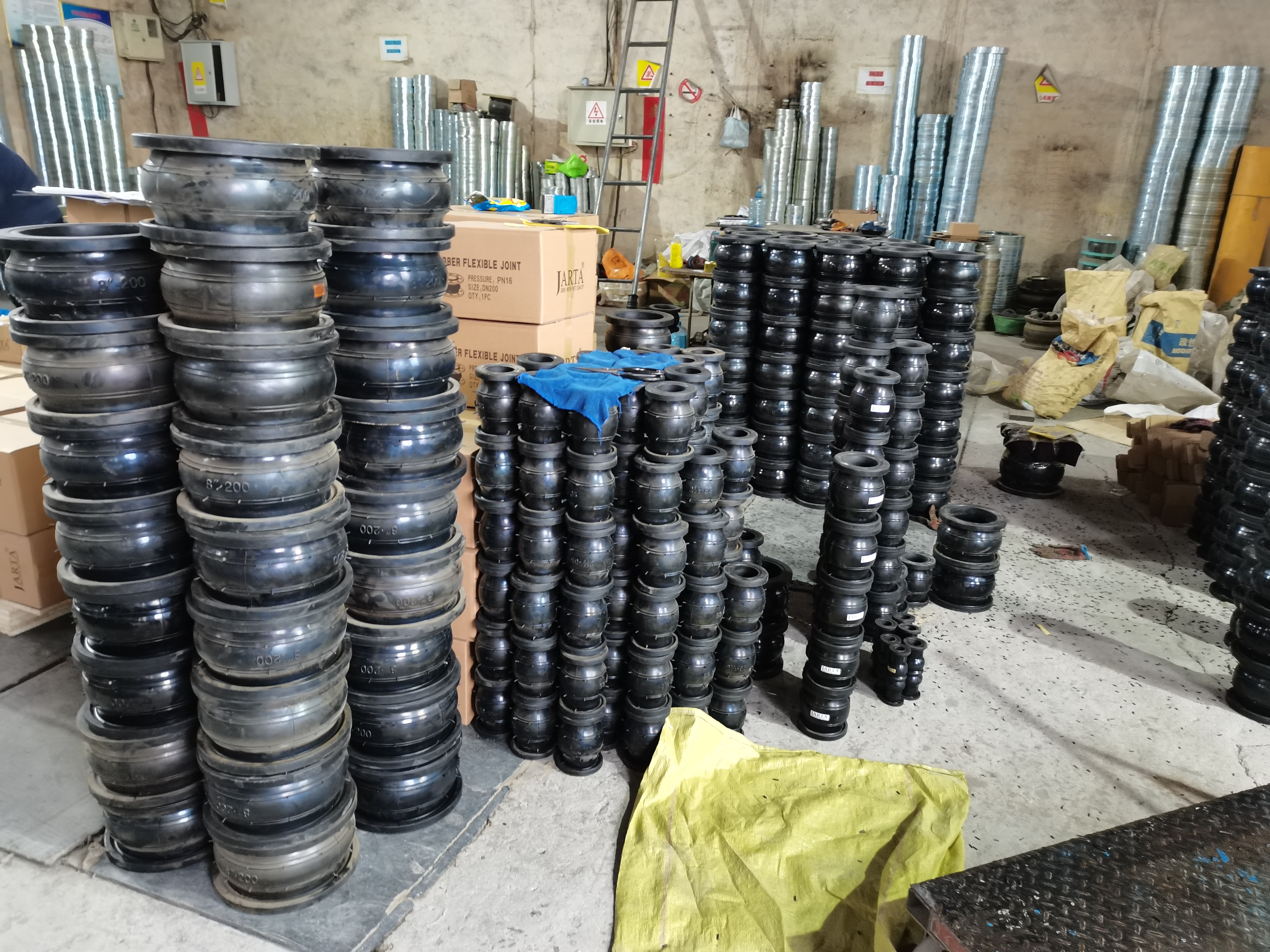 橡膠接頭的作用是什么